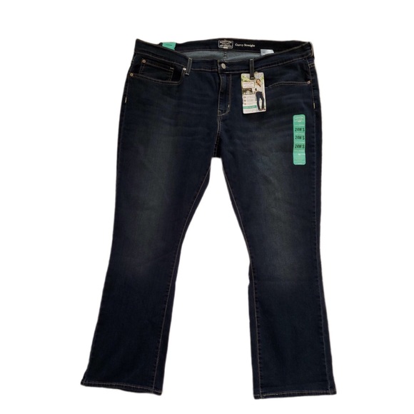 Levi's Denim - 🔴🆕🏷NWT Plus Size Signature Levi’s Gold Label Levi's Denim - 🔴🆕🏷NWT Plus Size Signature Levi’s Gold Label